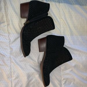 Jessica Simpson booties